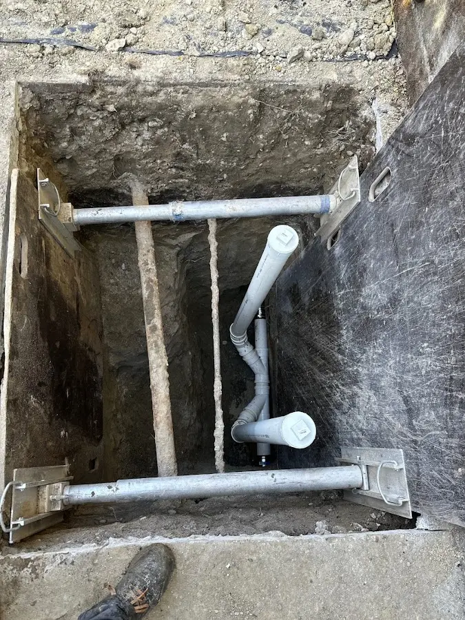 Experienced plumber completing Gas Line Repair work in Sennett
